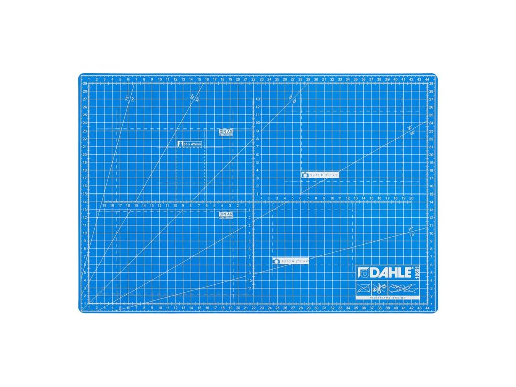 loikematt-30x45cm-dahle-sinine-2 Lõikematt A3 30x45cm DAHLE sinine - Pilt 1