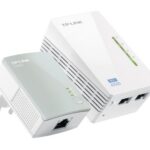 TP-Link TL-WPA4220 KIT AV600 Powerline 300Mbps Wi-Fi Extender Kit